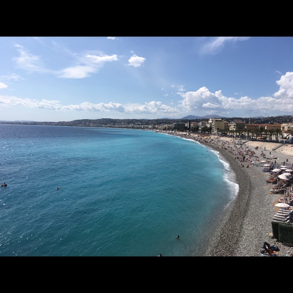 Meet your Posher, Mira - Picture 2 of 2